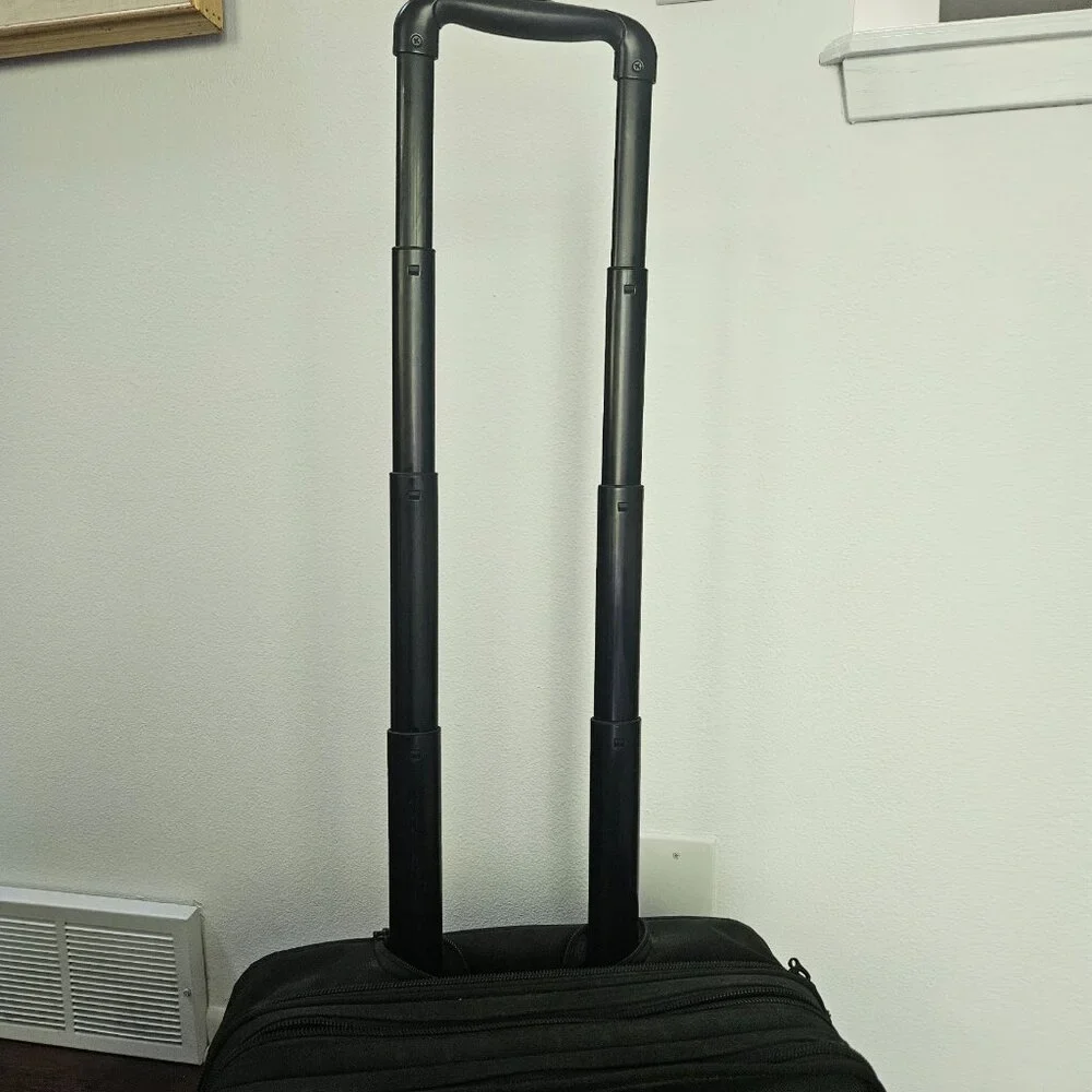 TUMI 26103DH Alpha Rolling Laptop Bag under seat carry-on luggage topper - Picture 3 of 11